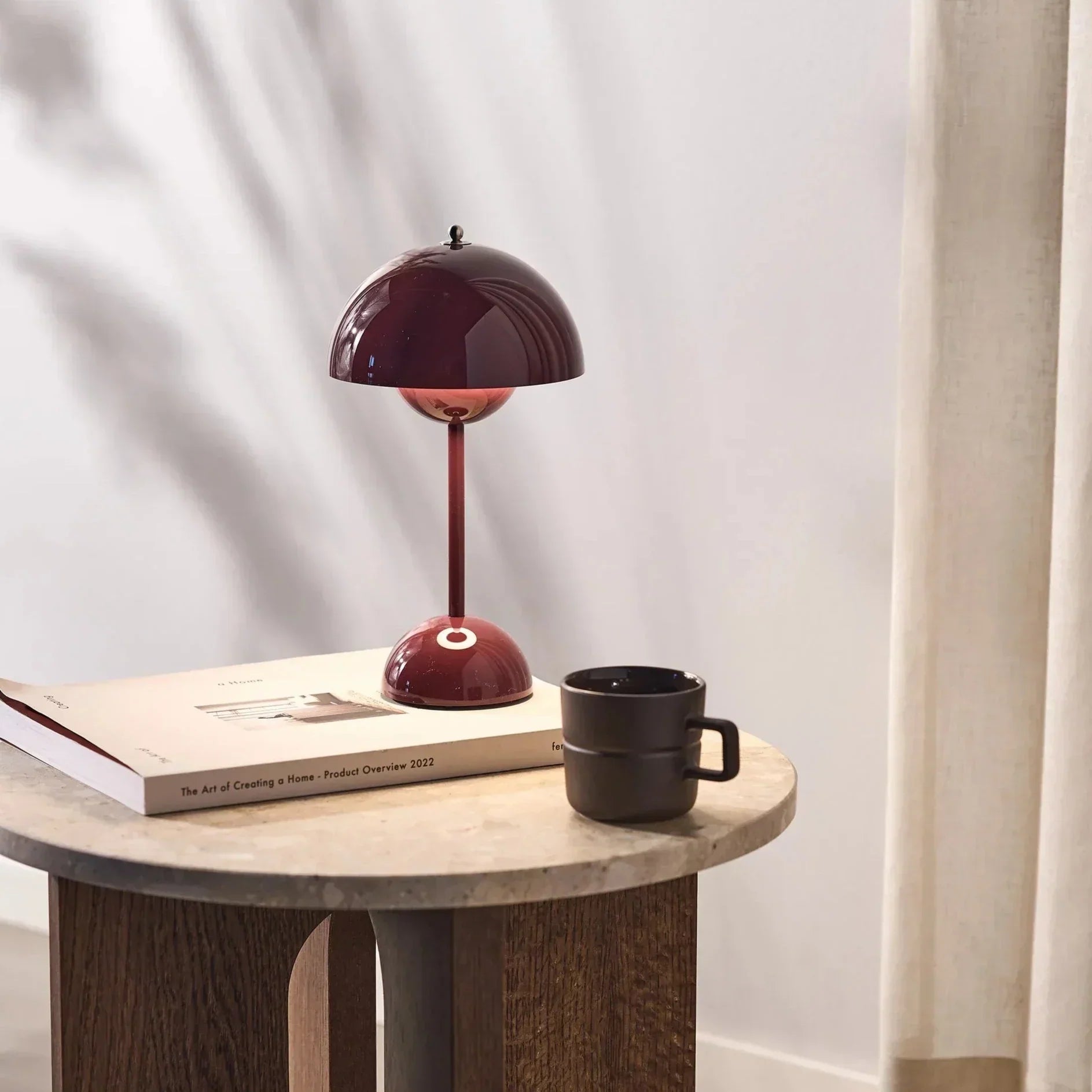 AuroraGlo™ LED table lamp